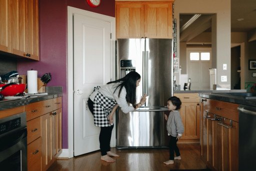 Samsung Bespoke Fridge Family Hub: Revolutionizing Kitchen Connectivity